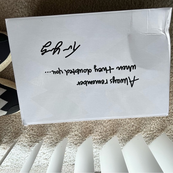 adidas Trae Young 1 - Picture 3 of 14